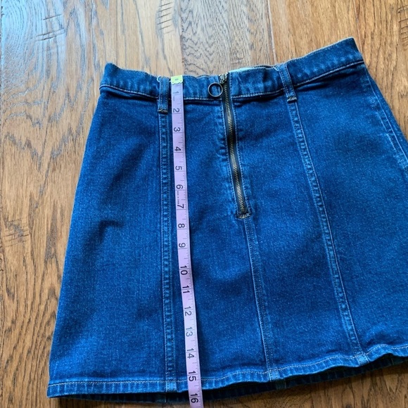 J Crew Denim Mini Skirt‎ - Picture 3 of 8
